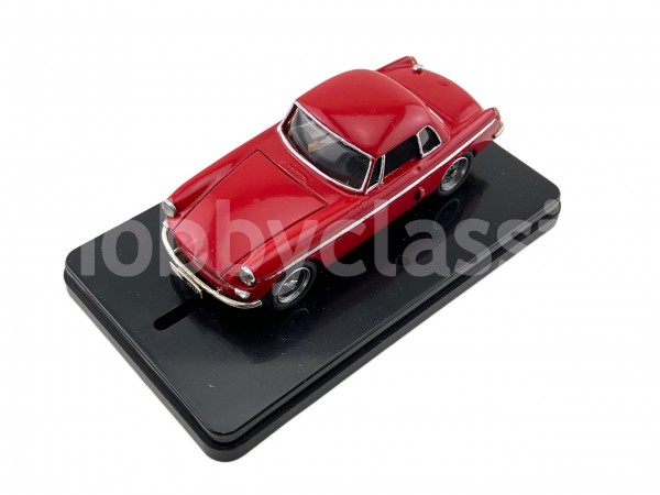 MG MGB Coupe - Rojo