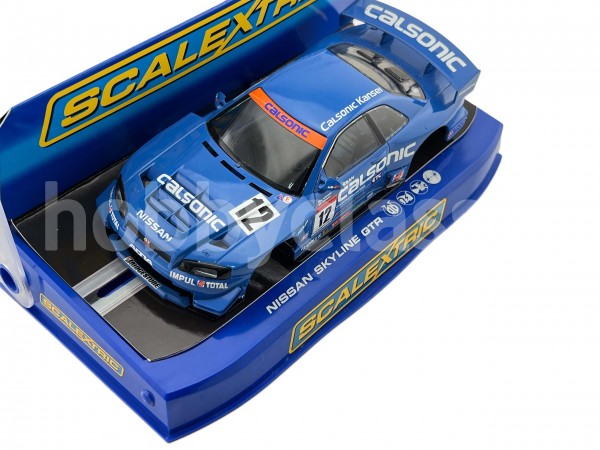 Scalextric store nissan skyline