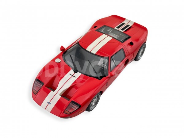 Ford GT 2003 - Road Version - Unboxed