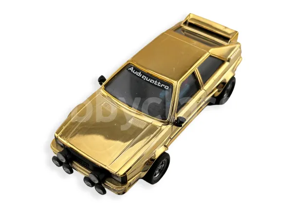 Audi Quattro - Gold Chrome