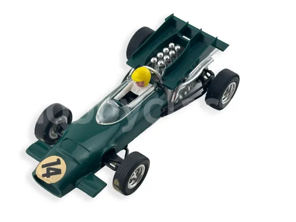 McLaren M9A F1 - Verde