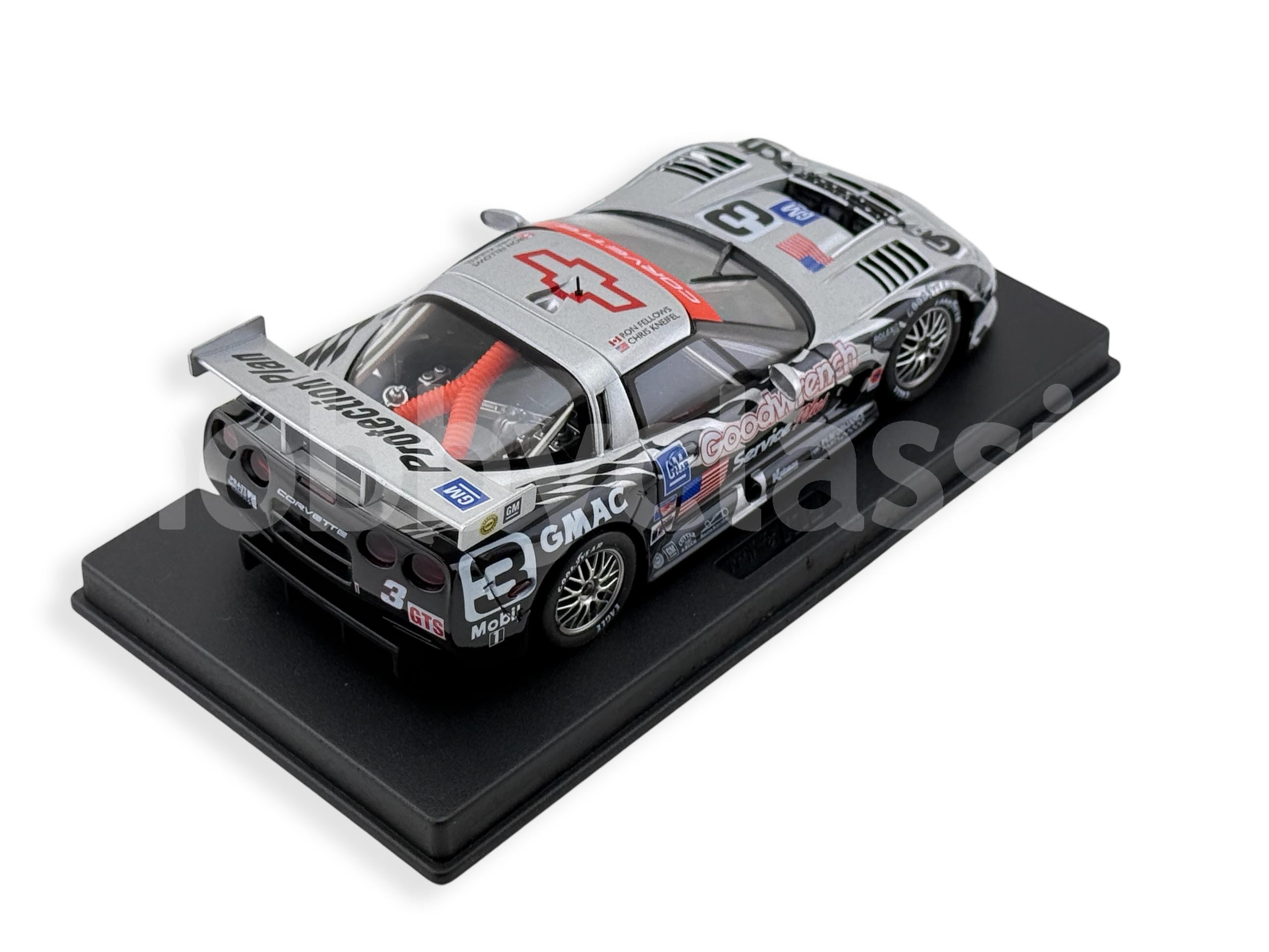 Miniature Fly A121 Corvette C5R #3 ALMS Laguna Seca 1999 - Fellows/Kneifel (Scalextric/SCX)