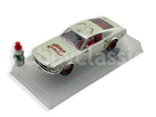 Ford Mustang Fastback - White Santa's Stang - Christmas 2018