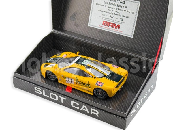 Scalextric McLAREN F1-GTR n°51 Harrods - Circuits de Legende